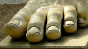 Nagelpilz: Ursachen, Symptome, Behandlung & Hausmittel