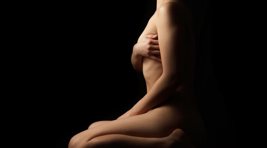 Was genau ist eine Bruststraffung? – FAQ