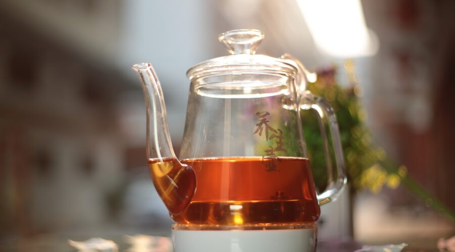 Das Trinken von schwarzem Tee kann das Todesrisiko senken, wie eine neue Studie zeigt