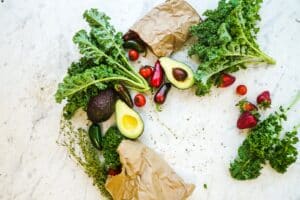 Die Lipödem-Diät: Lebensmittel, die Sie essen und vermeiden sollten, wenn Sie ein Lipödem haben