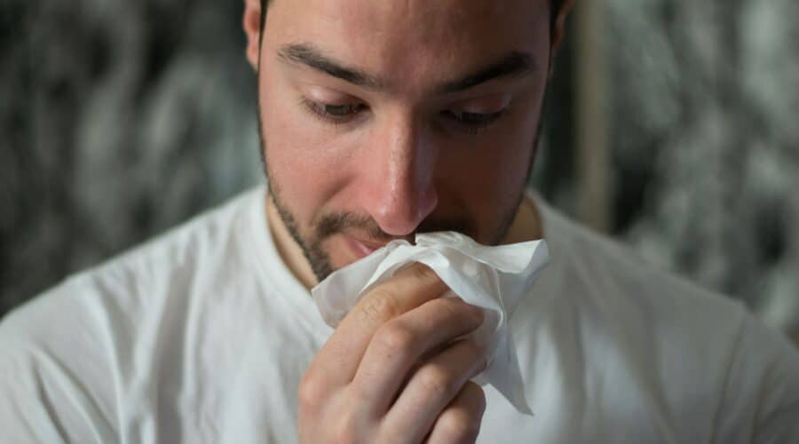 Chronischer Schnupfen – Hilfe bei ständig verstopfter Nase