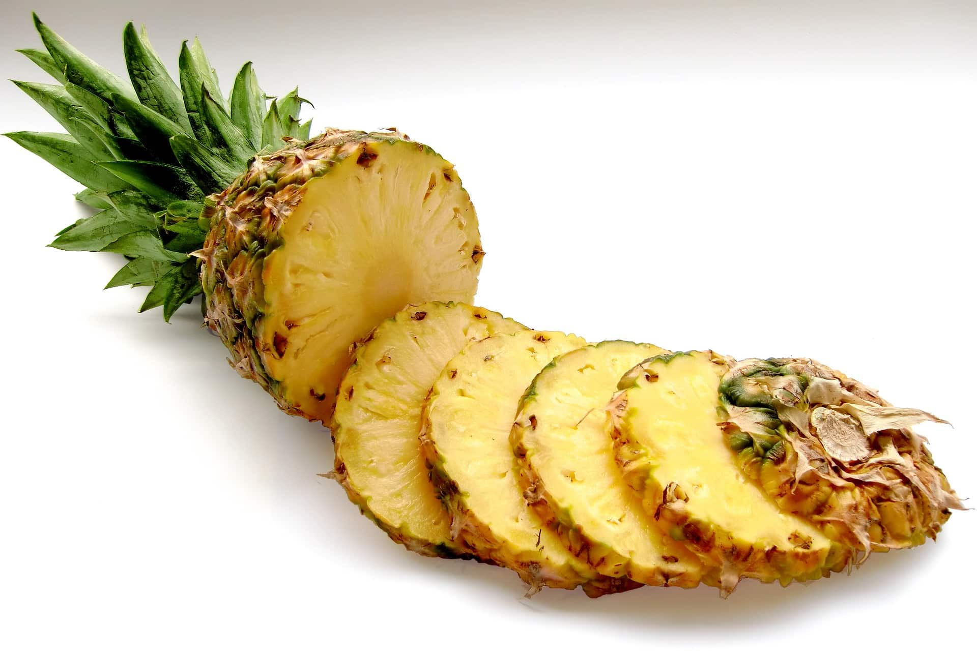Ananas: Vorteile für den ganzen Körper + Nährwerte