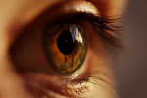 Druck auf den Augen: Ursachen von Augenschmerzen
