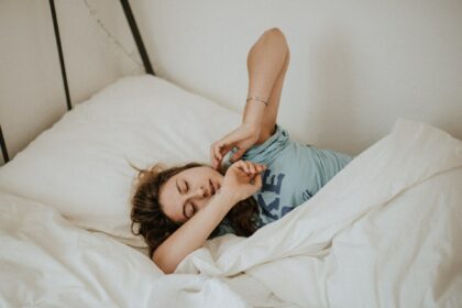 Studie zeigt Zusammenhang zwischen Schlaf & Herzerkrankungen